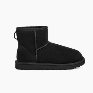 Mini ugg boots size 6